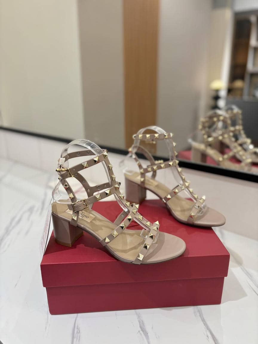 Valentino Sandal Rockstud 6.5cm9cm